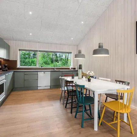 Prázdninový dům Gorgeous In With Sauna *